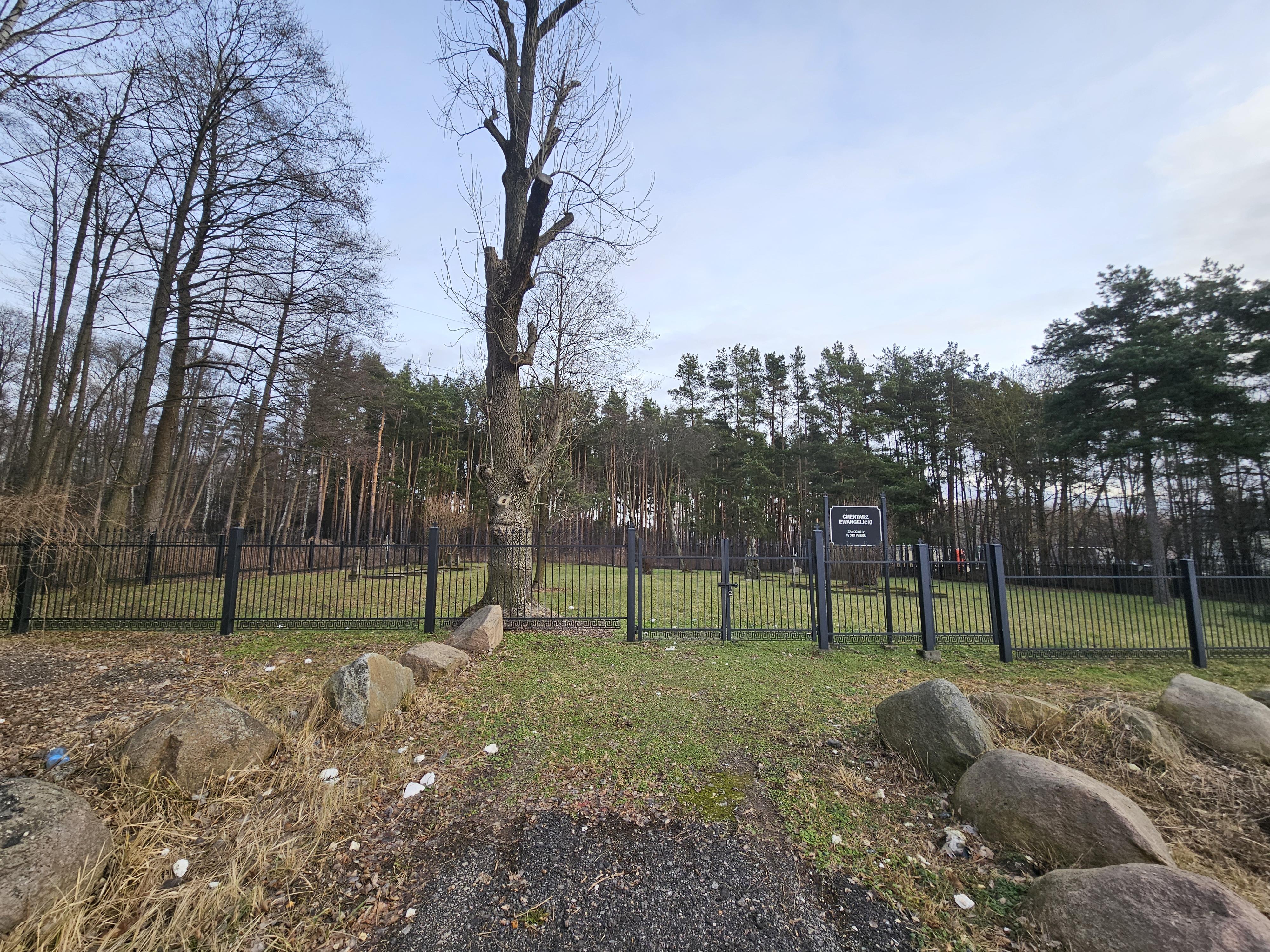 Cmentarz ewangelicki przy Produkcyjnej